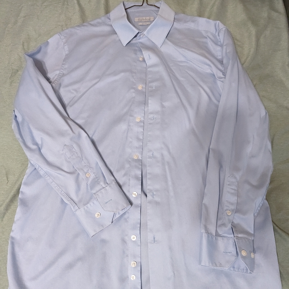 Perry Ellis portfolio long sleeve